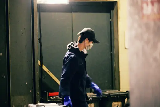 릉탐미래 저수지와 수질·폐기물 처리 현장 스틸 1